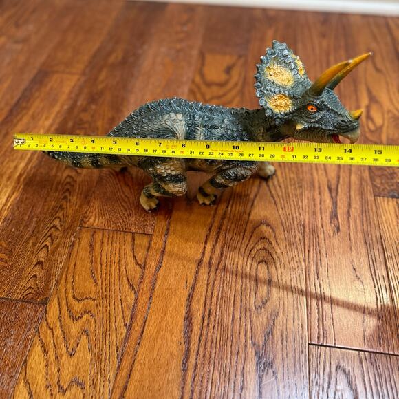 Dinosaurs Two NKOK 2020 Raptor and Triceratops Large Posed Prehistoric Toys Dino - Picture 7 of 16